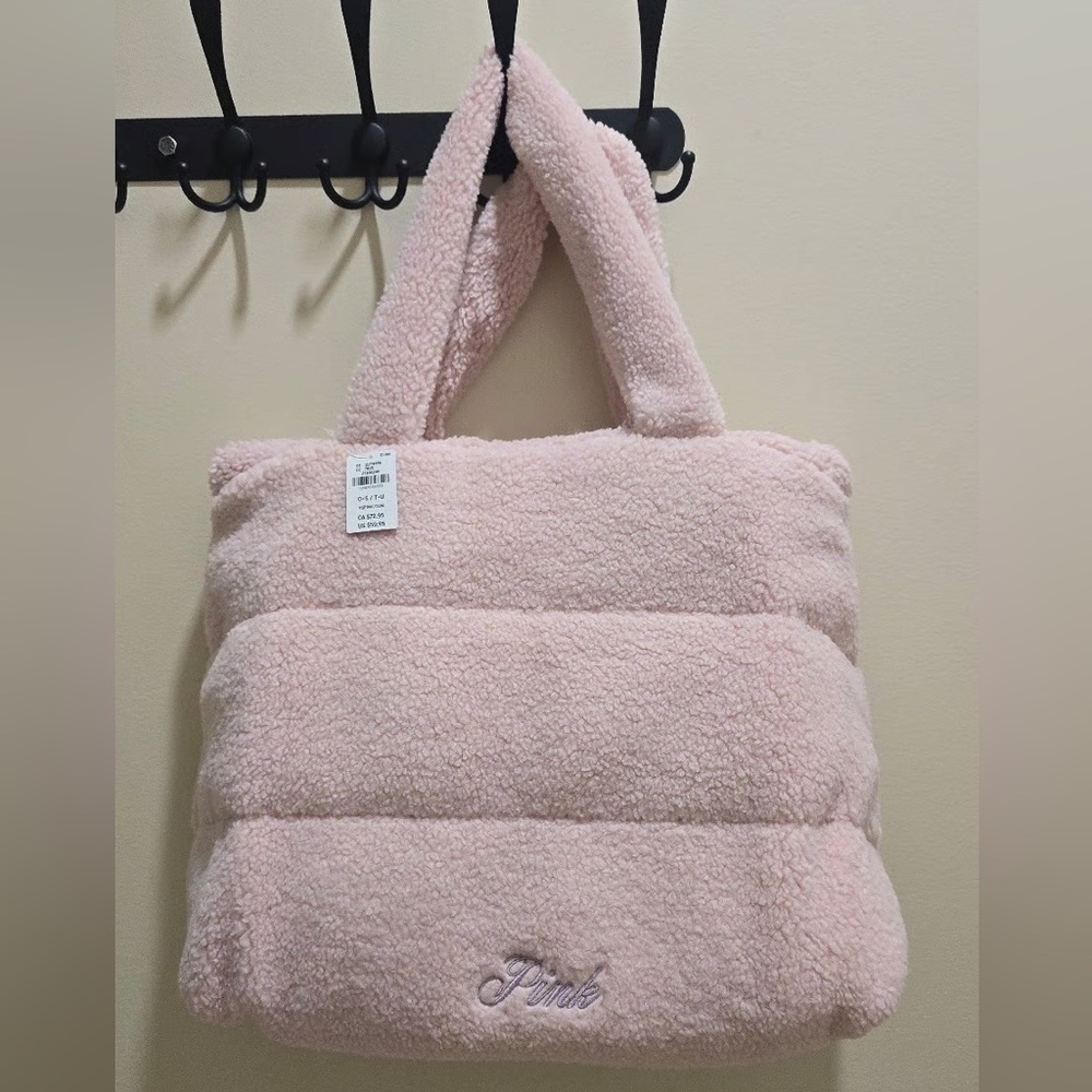 PINK VICTORIA'S SECRET Cozy Plush Tote - Picture 3 of 5
